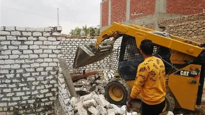 محافظ أسوان يكلف بإزالة فورية لبناء مخالف خلف مستشفى الحميات