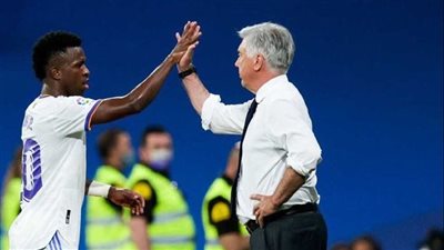 أنشيلوتي يستقر على تشكيل ريال مدريد في الكلاسيكو