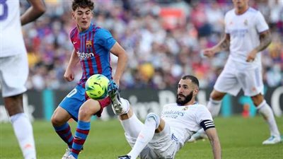 برشلونة يدرك التعادل أمام ريال مدريد.. شاهد الهدف الآن