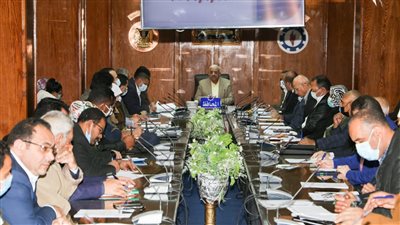 قرارات هامة لمحافظ السويس في المجلس التنفيذي للمحافظة