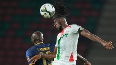 بوركينا فاسو تعبر عقبة كاب فيردي في أمم إفريقيا