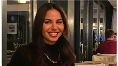 بإطلالة مبهجة.. نسرين أمين تغازل جمهورها ومحبيها