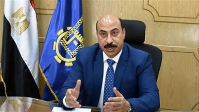 محافظ أسوان يهنئ القيادة السياسية بنجاح فعاليات منتدى شباب العالم