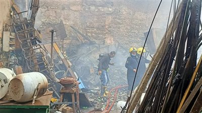 أول رد من وزارة السياحة والآثار على حريق بشارع الصليبة (صور)