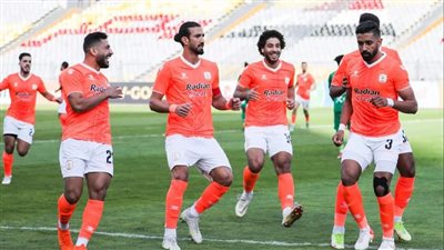 عاجل.. حرمان نادي فاركو من التعاقدات