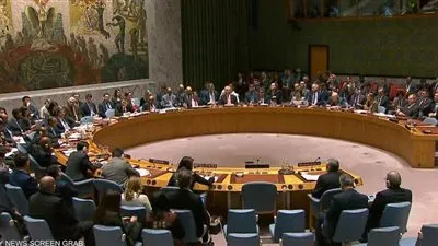 الإمارات تطلب عقد جلسة لمجلس الأمن الدولي وإدانة هجمات الحوثيين بشكل قاطع