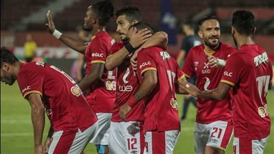 عقوبات مالية على لاعبي الأهلي حال عدم الالتزام بالإجراءات الاحترازية