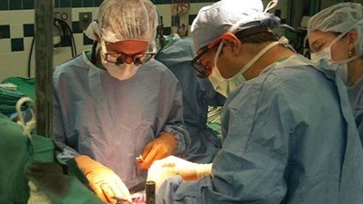 الفريق الطبي بجامعة المنصورة يكشف تفاصيل نجاحهم بإجراء 1000 زراعة كبد (فيديو) 