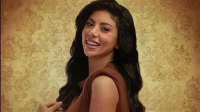 بهذه الطريقة.. كارولين عزمي تروج لمسلسلها 