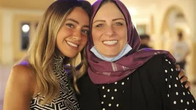 برفقة والدتها.. هند عبدالحليم تتألق بأحدث ظهور لها 