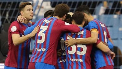 برشلونة يعلن غياب نجم الفريق 3 أشهر بسبب الإصابة