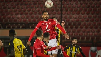 الأهلي يدرك التعادل أمام المقاولون (فيديو)