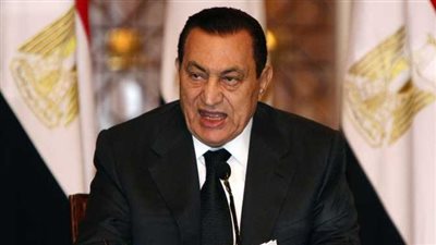 رئيس جامعة الإسكندرية الأسبق: مبارك كان زاهدًا بالحكم في سنواته الأخيرة (فيديو)