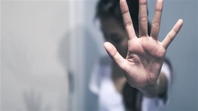 النيابة تأمر بحجز أب لاتهامه بالتعدي على أسرته بسبب خلافات عائلية بأوسيم