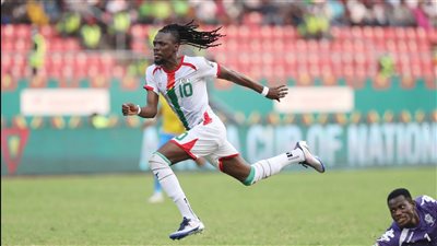 بوركينا فاسو تجتاز عقبة الجابون وتتأهل إلى ربع نهائي كأس أمم إفريقيا