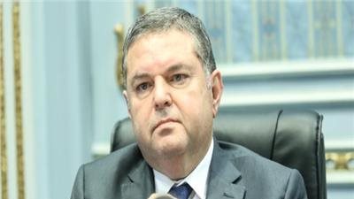 وزير قطاع الأعمال: رفع سعر السيارة الكهربائية بعد تحريك سعر الدولار