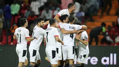 عاجل.. نجم منتخب مصر يغادر مباراة كوت ديفوار مصابًا