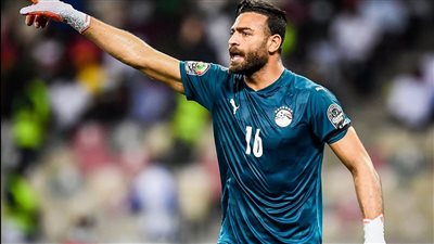 أبو جبل يوجه رسالة خاصة للشناوي بعد إصابته أمام كوت ديفوار