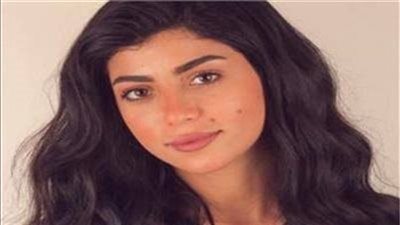 كارولين عزمي تتصدر التريند لهذا السبب