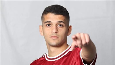 النصر يستعير ظهير سيراميكا كليوباترا