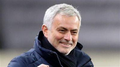 فرمان ناري.. مورينيو يحسم مصير الساحر مع روما