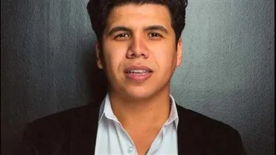 للمرة الثانية.. عمرو كمال يستبدل كلمات أغنيته في حفل السعودية