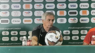 خليلوزيتش: مواجهة منتخب مصر حرب 