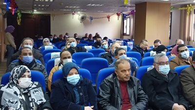 وكيل وزارة الصحة بالدقهلية يجتمع بمديري المستشفيات والإدارات الصحية والفنية