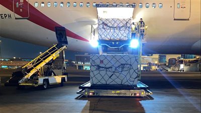 استقبال 3 ملايين و999 ألف جرعة من لقاح أسترازينيكا مقدمة من إنجلترا