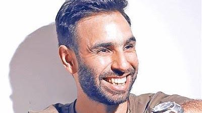 أحمد الشامي يطلب من جمهوره الدعاء لمحمد عبد الرحمن 