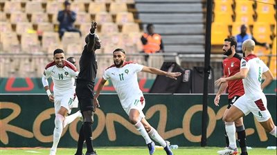 عاجل.. المغرب تباغت مصر بهدف مبكر في ربع نهائي أمم إفريقيا 