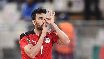 تريزيجيه يحسم موقفه النهائي من العودة للأهلي في الموسم الجديد