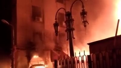 ننشر الصور الأولية من حريق الحسين الهائل 