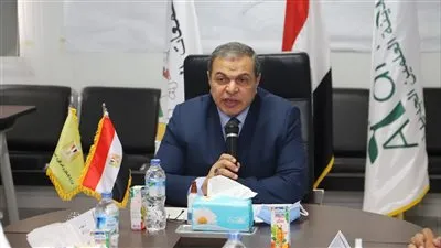 القوى العاملة: تعيين 108 شباب وصرف 372 ألف جنيه للعمالة غير المنتظمة بمطروح