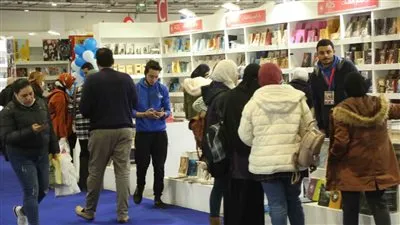 هيثم الحاج: إقبال شديد على معرض الكتاب رغم الامتحانات وسوء الطقس (فيديو)