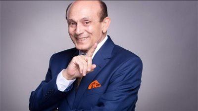 بعد رفضه عرضًا مسرحيًا في السعودية.. تركي آل شيخ يُعلق على تصريحات محمد صبحي 