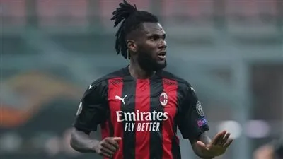 مالديني يحسم مصير كيسي مع ميلان