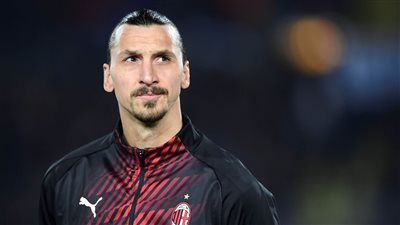 إبراهيموفيتش على أعتاب البقاء في ميلان