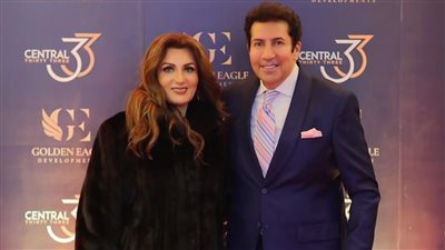 بهذه الكلمات.. هاني رمزي يهنئ زوجته بمناسبة عيد ميلادها