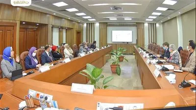 هيئة الدواء تبحث مع وفد الاتحاد الأوروبي دعم مصر في مجال تصنيع لقاحات كورونا