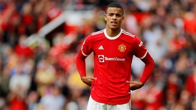 المصائب تتوالى على رأس مايسون غرينوود