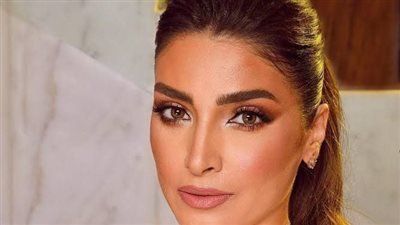 روجينا تخطف انظار جمهورها ومتابعيها بهذا الإطلالة