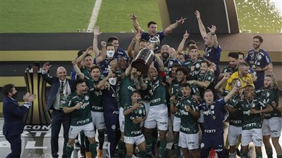 تصريحات قوية.. مدرب بالميراس يتحدى الأهلي في مونديال الأندية