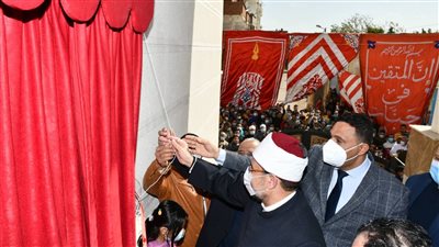 محافظ الدقهلية ووزير الأوقاف يفتتحان مسجد النصر بالمنصورة (صور)