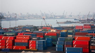 استمرار حركة الملاحة ببوغازي الإسكندرية مع تواصل سقوط الأمطار