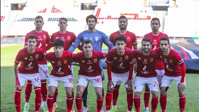 الأهلي يدرس عقود اللاعبين الناشئين في النادي