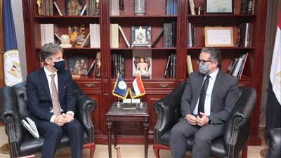 وزير السياحة والآثار يلتقي الممثل المقيم للبرنامج الإنمائي للأمم المتحدة في مصر