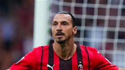 إبراهيموفيتش يفجر مفاجأة بشأن موعد اعتزاله