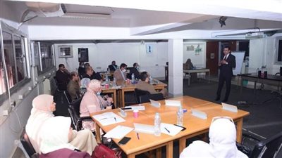 بـ 42 متدربا.. الهيئة التدريسية تختتم دورة النشر العلمي في جامعة سوهاج