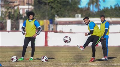 تشكيل مباراة الأوليمبي والزرقا بالقسم الثاني 